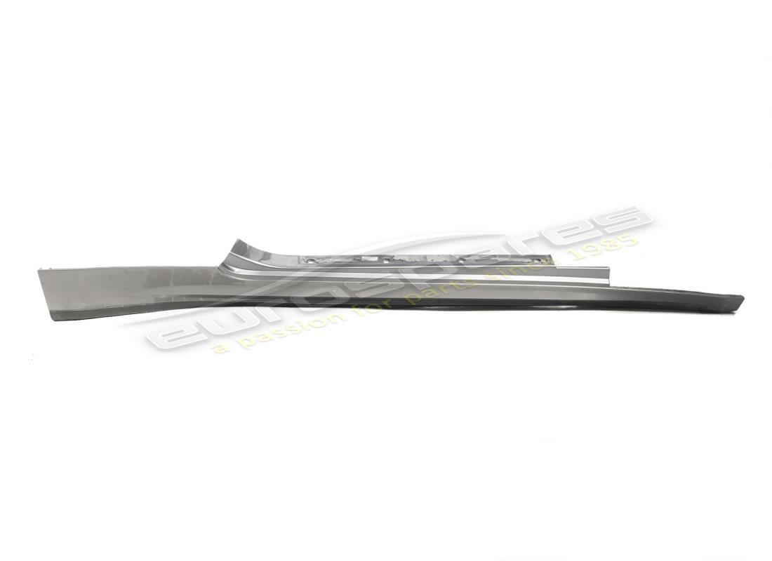 GEBRAUCHT Maserati KOMPLETTE RECHTE SEITENSCHWELLER (GRUNDIERT). TEILENUMMER 980145230 (1)
