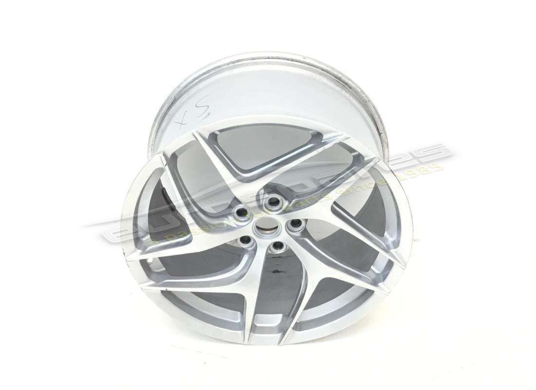 GEBRAUCHTES Ferrari LINKES VORDERRAD. TEILENUMMER 323850 (1)