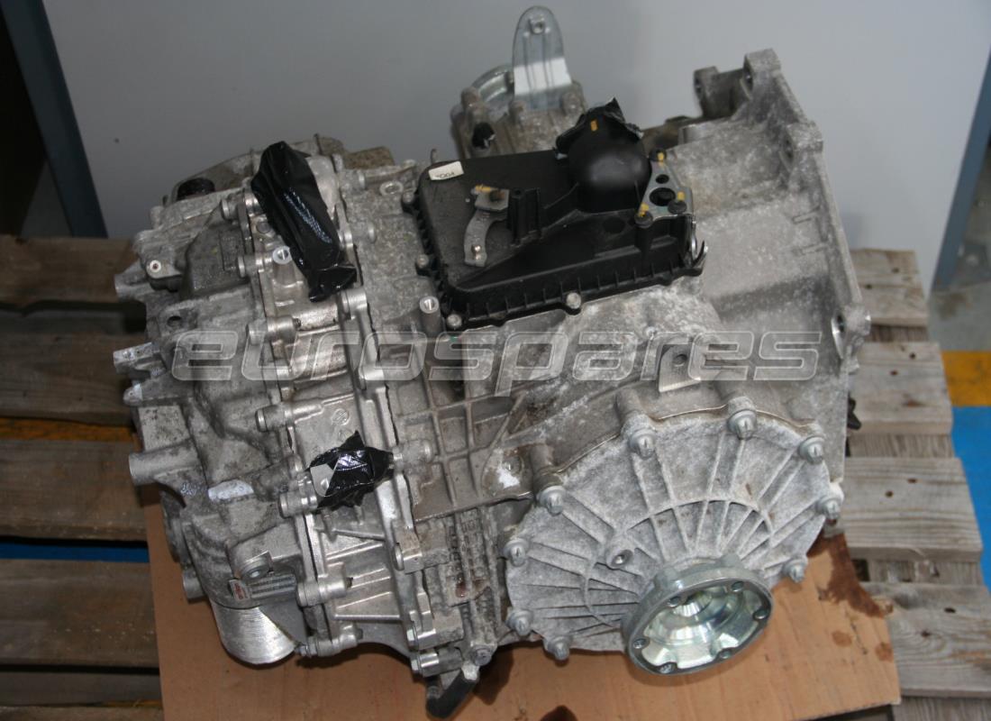 VERWENDETES Lamborghini GETRIEBE. TEILENUMMER 0BZ300040J001 (1)