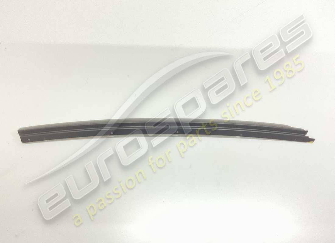 neues ferrari linksformteil. teilenummer 60636300 (1)