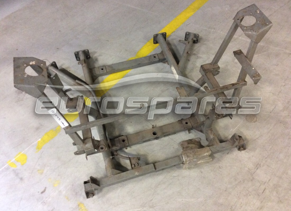 neu ferrari hinteres fahrgestell lhd teilenummer 120295 (1)
