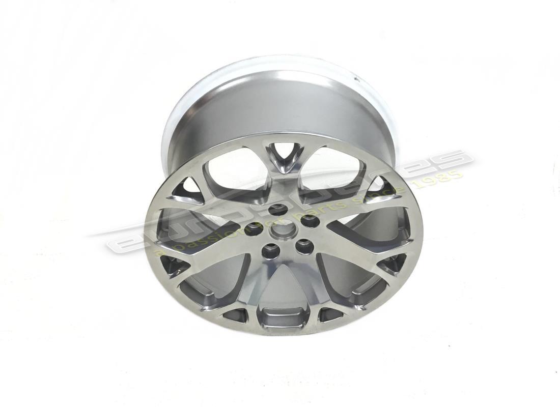 neues maserati hinterrad. teilenummer 82381601 (1)
