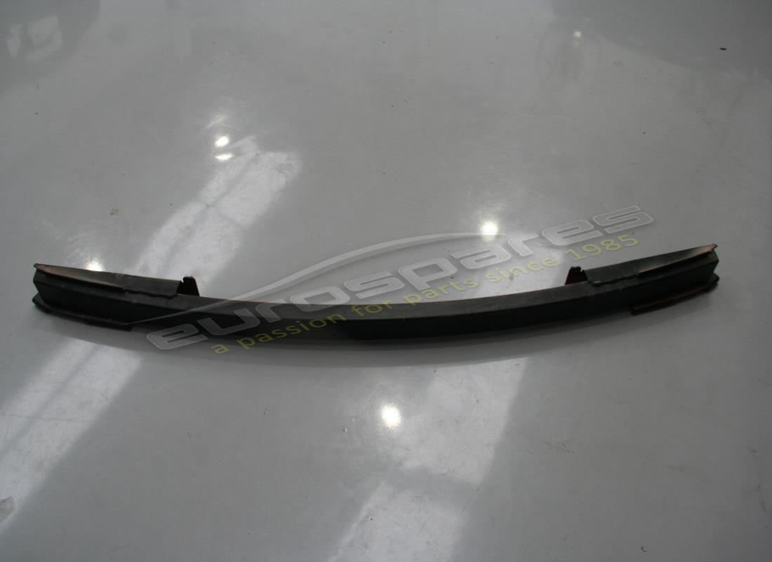 GEBRAUCHTE Maserati HINTERE BULLBAR-BAUGRUPPE US . TEILENUMMER 68361200 (1)