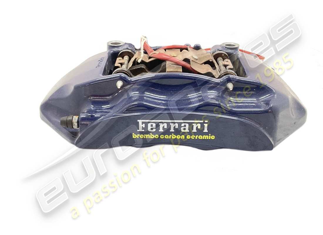 gebrauchter ferrari hinterer rechter bremssattel mit belägen. teilenummer 311681 (1)