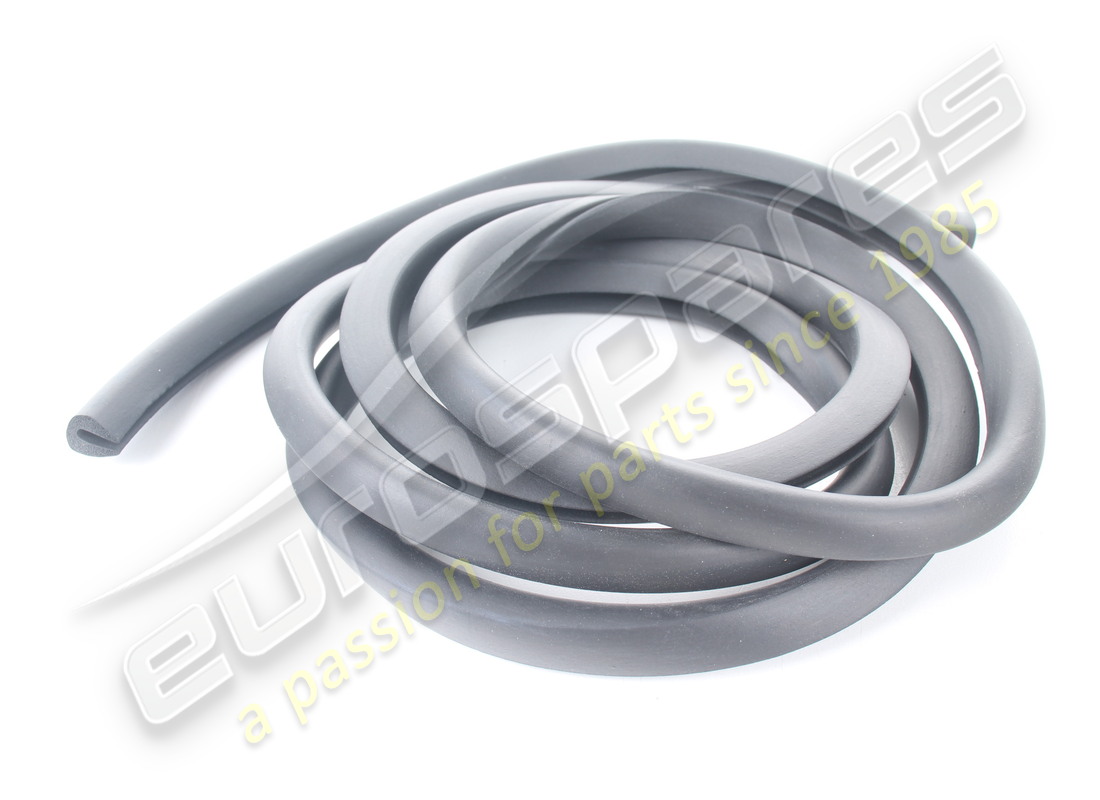 NEUE FERRARI UNTERE TÜRDICHTUNG. TEILENUMMER 60159605 (1) neue ferrari untere türdichtung. teilenummer 60159605 (1)