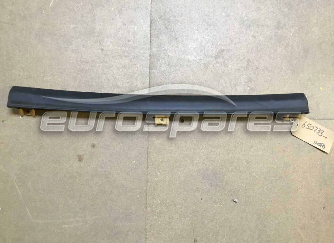 VERWENDET Ferrari HINTERER SCHEIBEN-OBERER QUERTRÄGER. TEILENUMMER 650733.. (1)