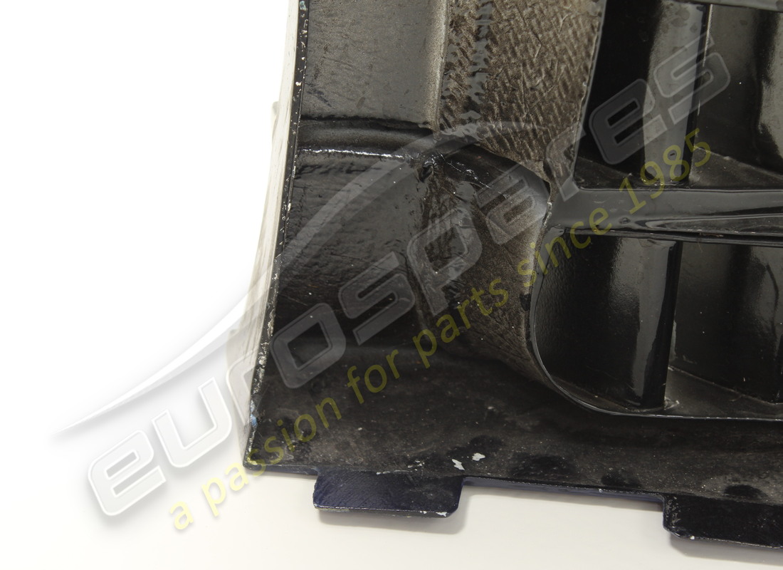 gebrauchter ferrari frontstoßstange. teilenummer 89399000 (7)
