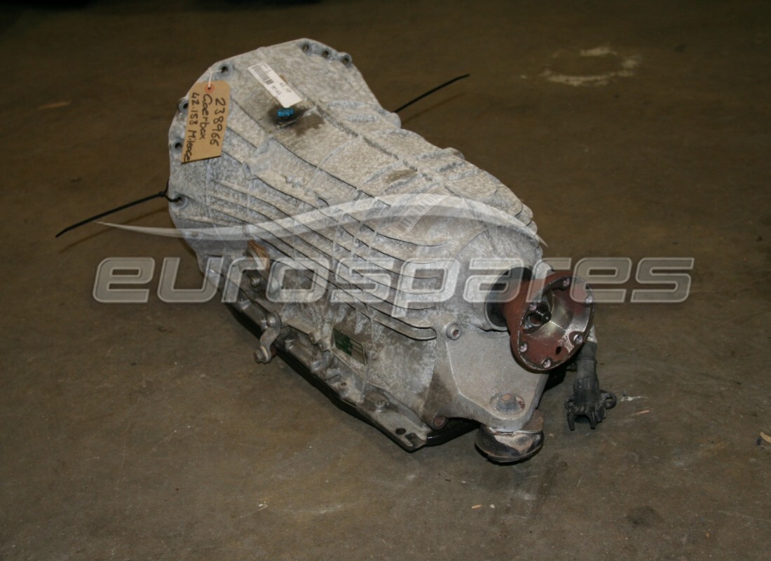 GEBRAUCHTES Maserati KOMPLETTES AUTOMATIKGETRIEBE. TEILENUMMER 238966 (1)