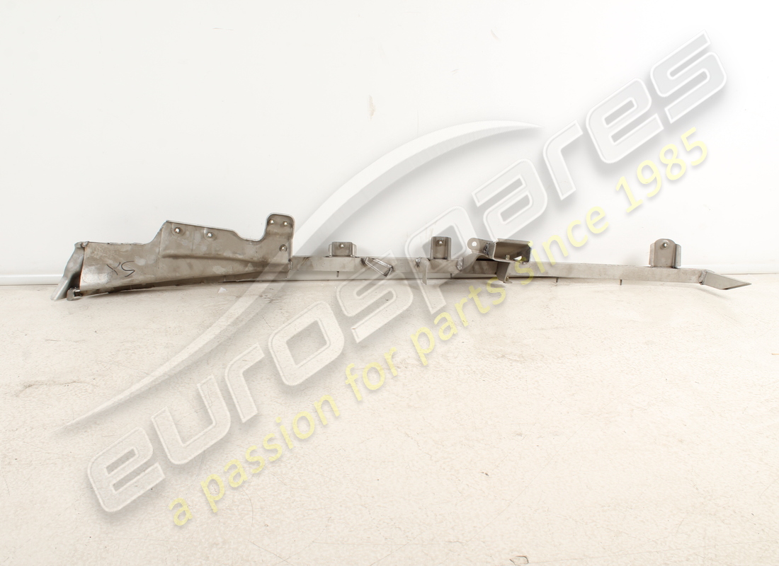 neu ferrari oberer rahmen links. teilenummer 66992211 (2)
