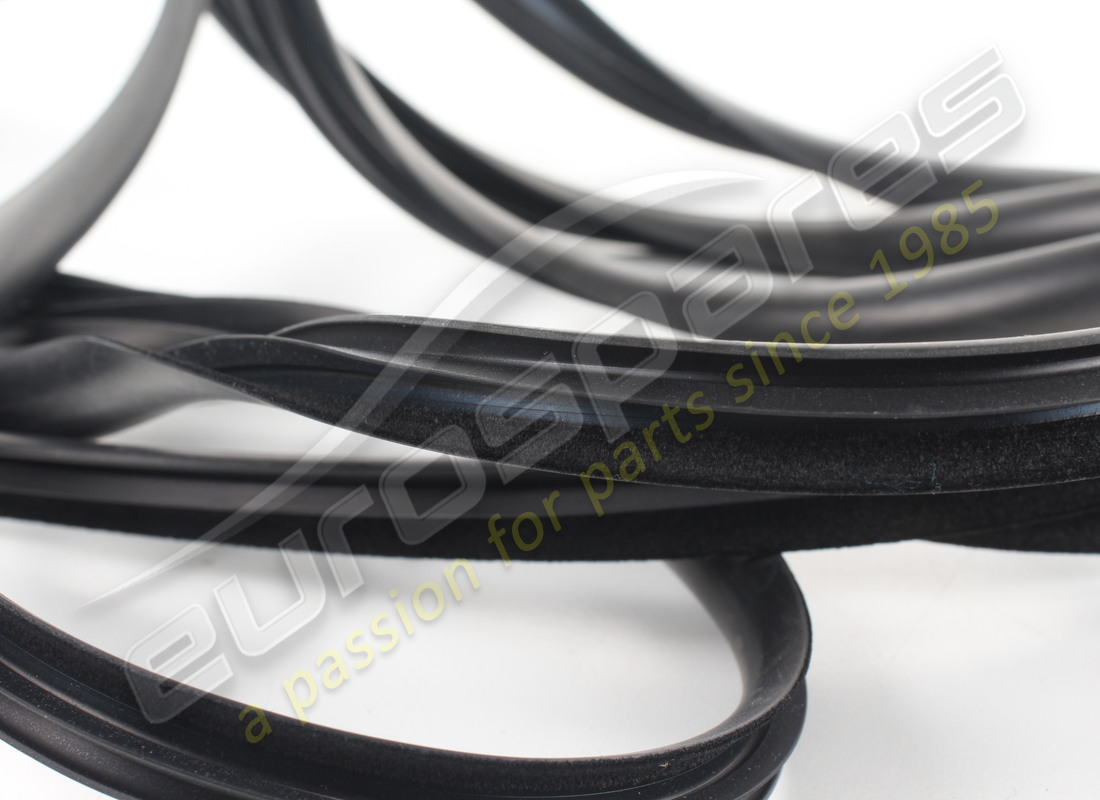 neu porsche windschutzscheibenabdeckrahmen aussen - zur montageanleitung werkstattmaterial verwenden. teilenummer 99354192500 (2)