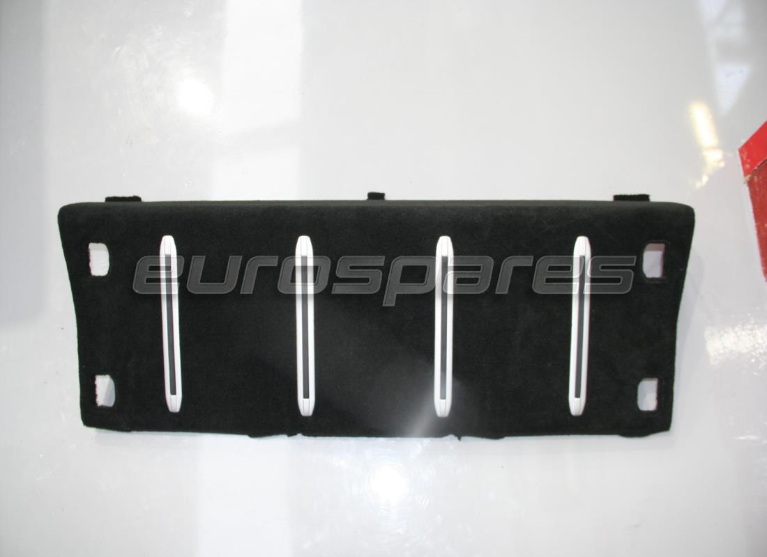 GEBRAUCHTE Ferrari GEPÄCKRAUMMATTE. TEILENUMMER 82816790 (1)