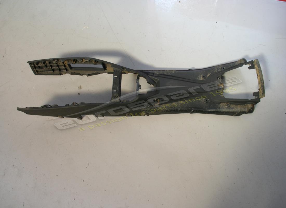 gebrauchte lamborghini mittelkonsole. teilenummer 471863242a (1)