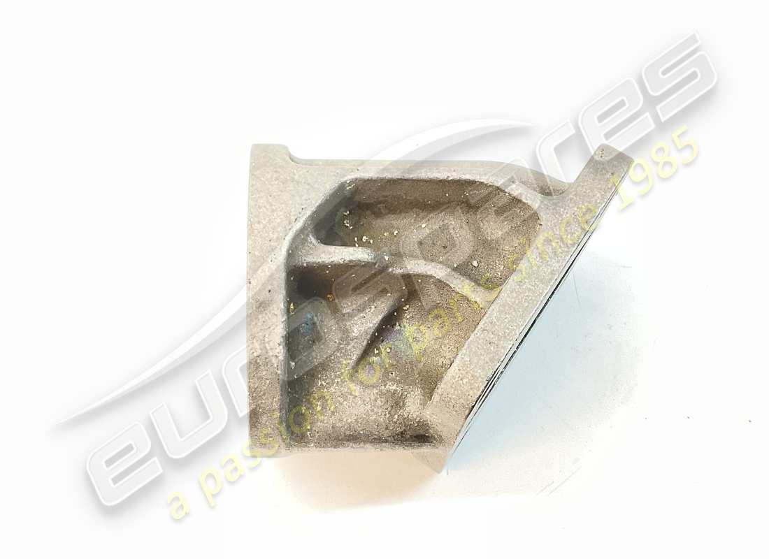 neuer ferrari-unterstützung. teilenummer 105263 (1)