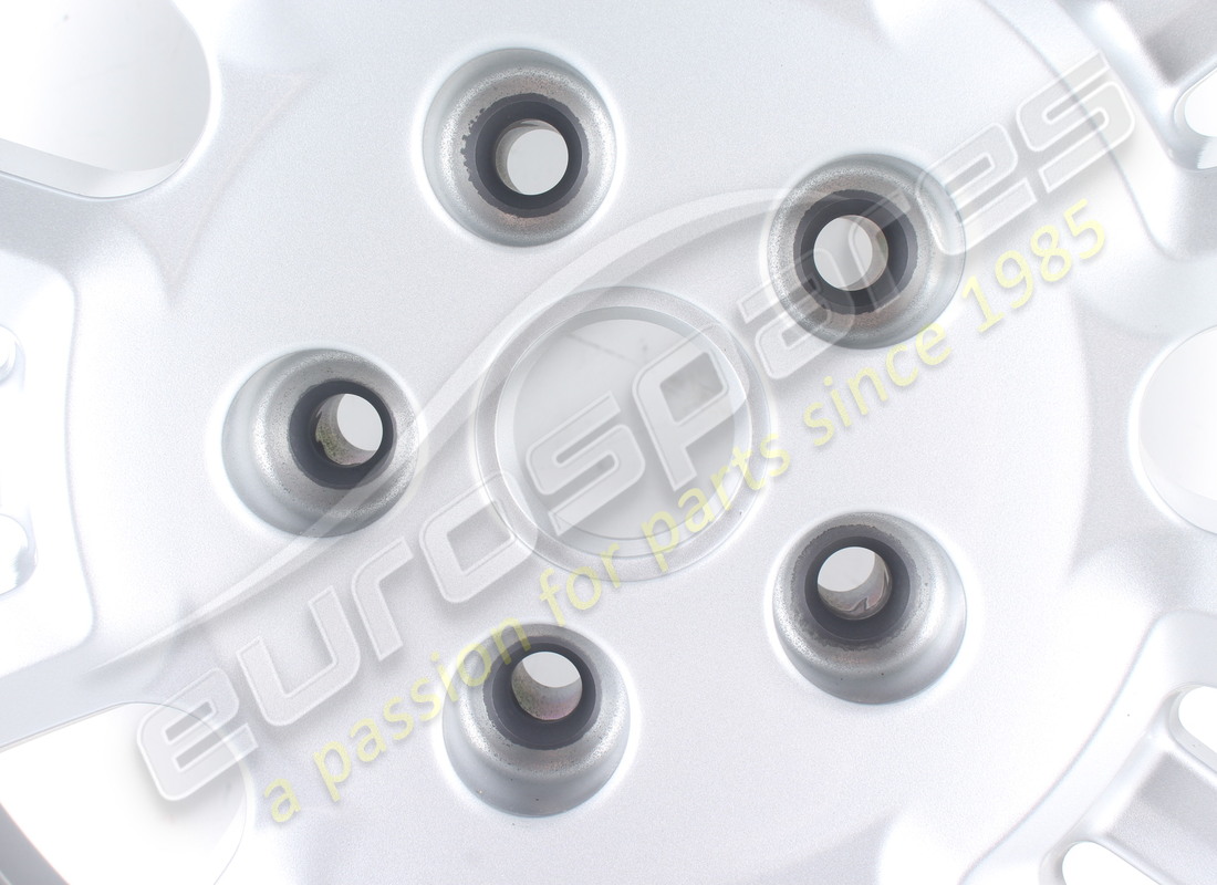 neue maserati vorderradfelge 20. teilenummer 82126106 (2)