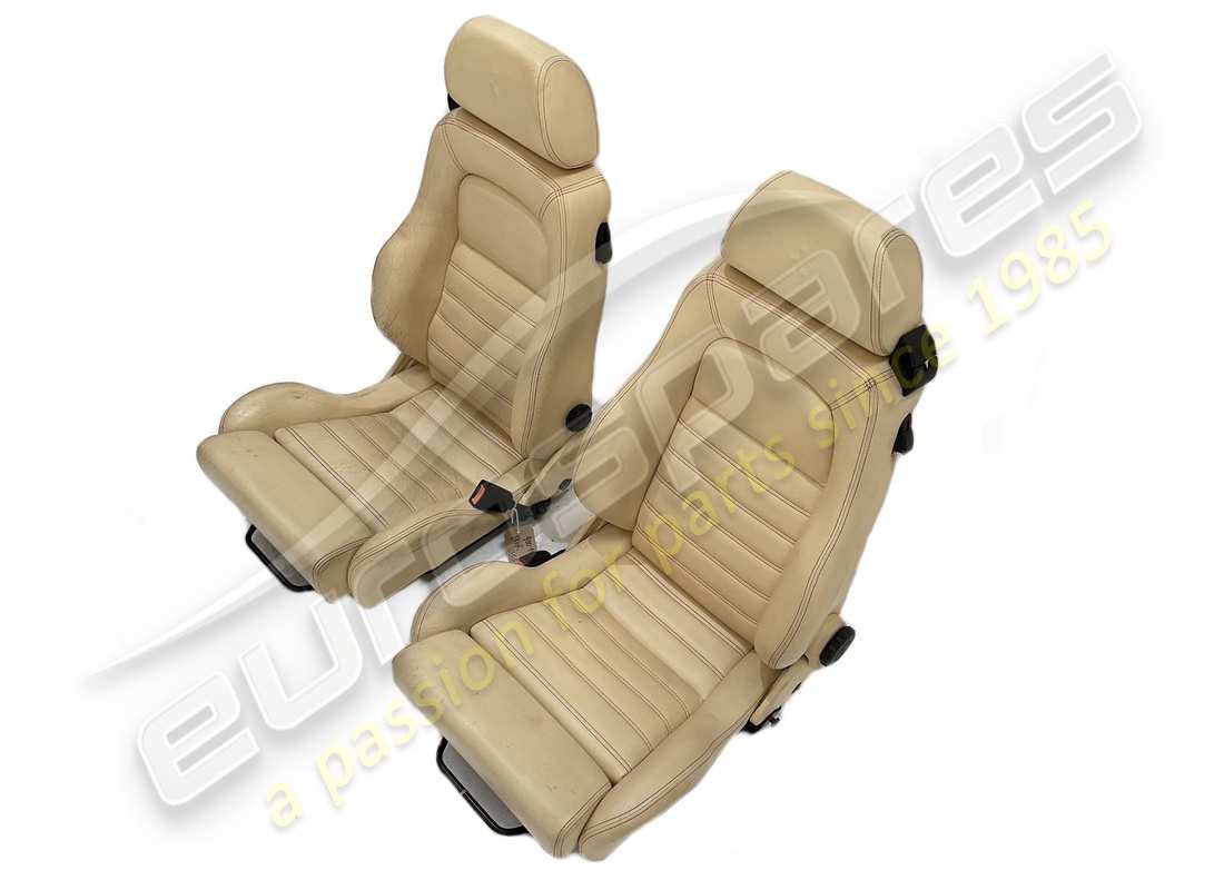 GEBRAUCHT Ferrari PAAR CREME SITZE. TEILENUMMER 900114699 (1)