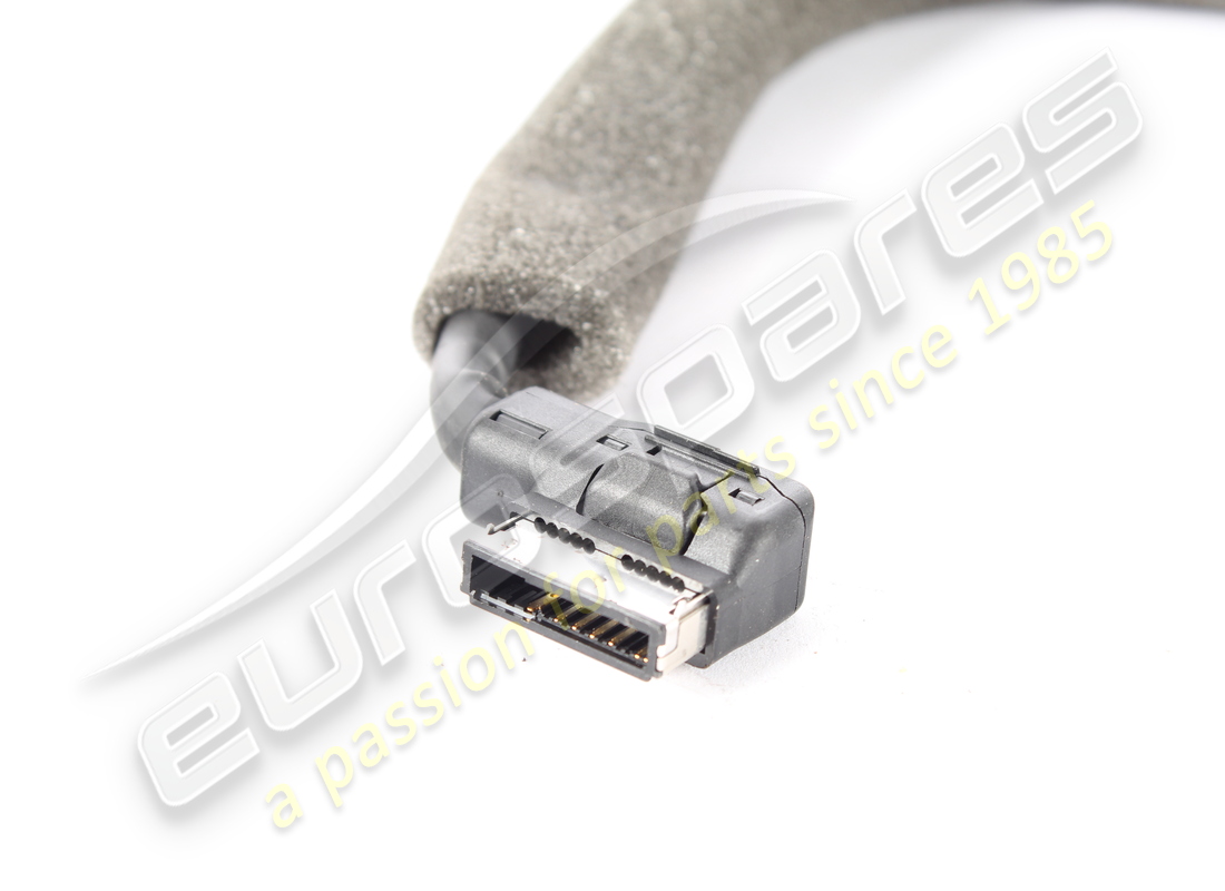 VERWENDETES LAMBORGHINI ROHR. TEILENUMMER 7L6971199 (2) verwendetes lamborghini rohr. teilenummer 7l6971199 (2)