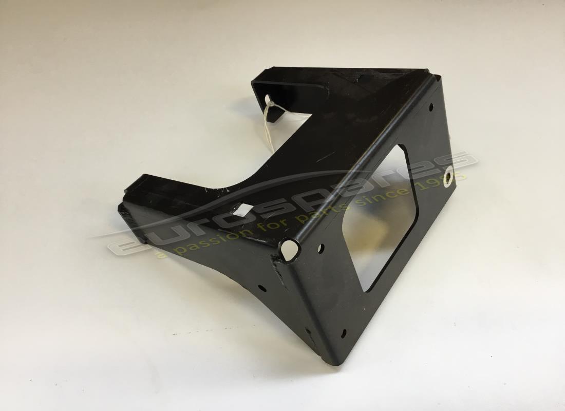 verwendeter lamborghini halterungstunnel. teilenummer 470863345a (1)