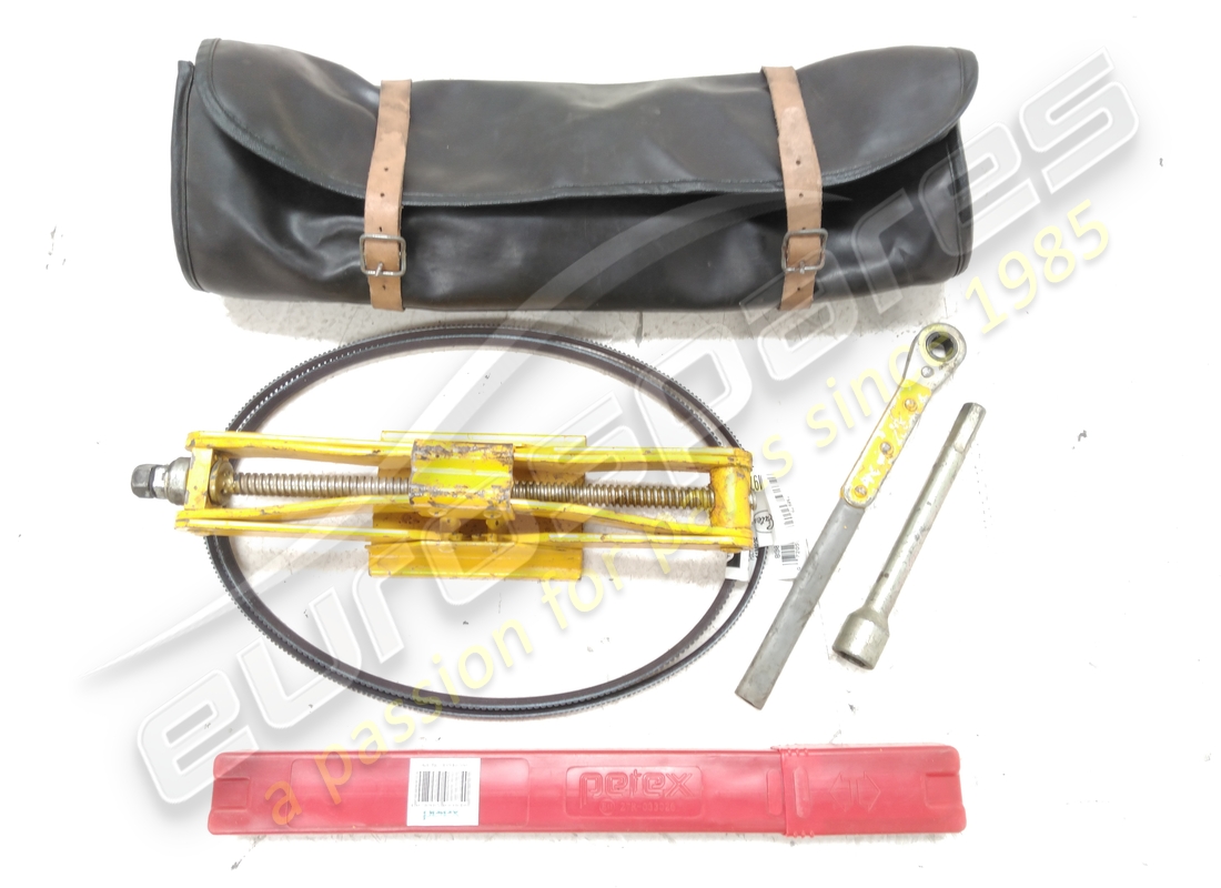 gebrauchtes ferrari wagenhebersatz. teilenummer 130423 (4)