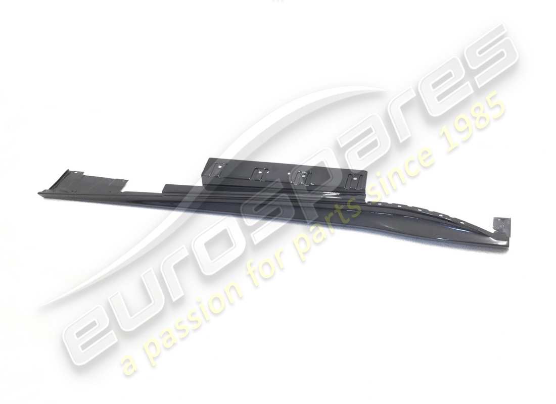 NEU (SONSTIGE) Ferrari LINKE ÄUSSERE SCHWELLERABDECKUNG. TEILENUMMER 84654500 (1)