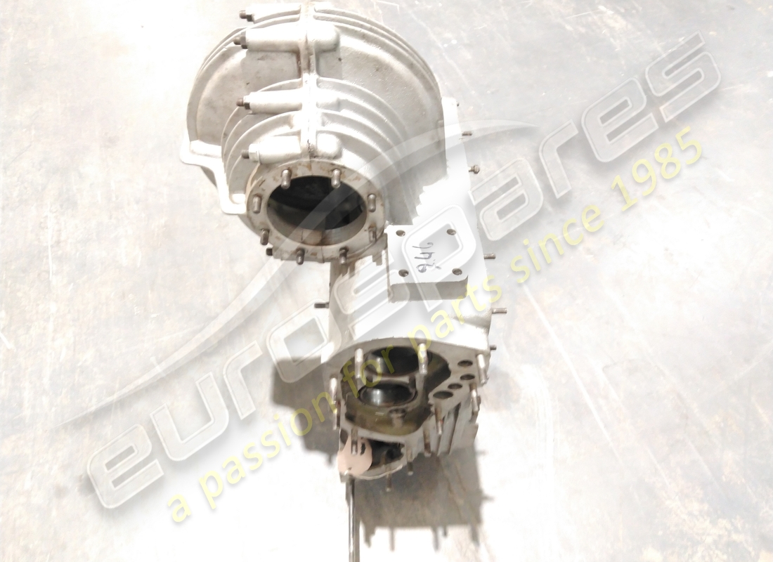 gebrauchtes ferrari getriebegehäuse. teilenummer 522431 (7)