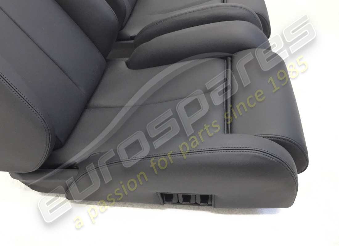 überholtes eurospares paar schwarz sitze (testarossa). teilenummer eap1227215 (4)