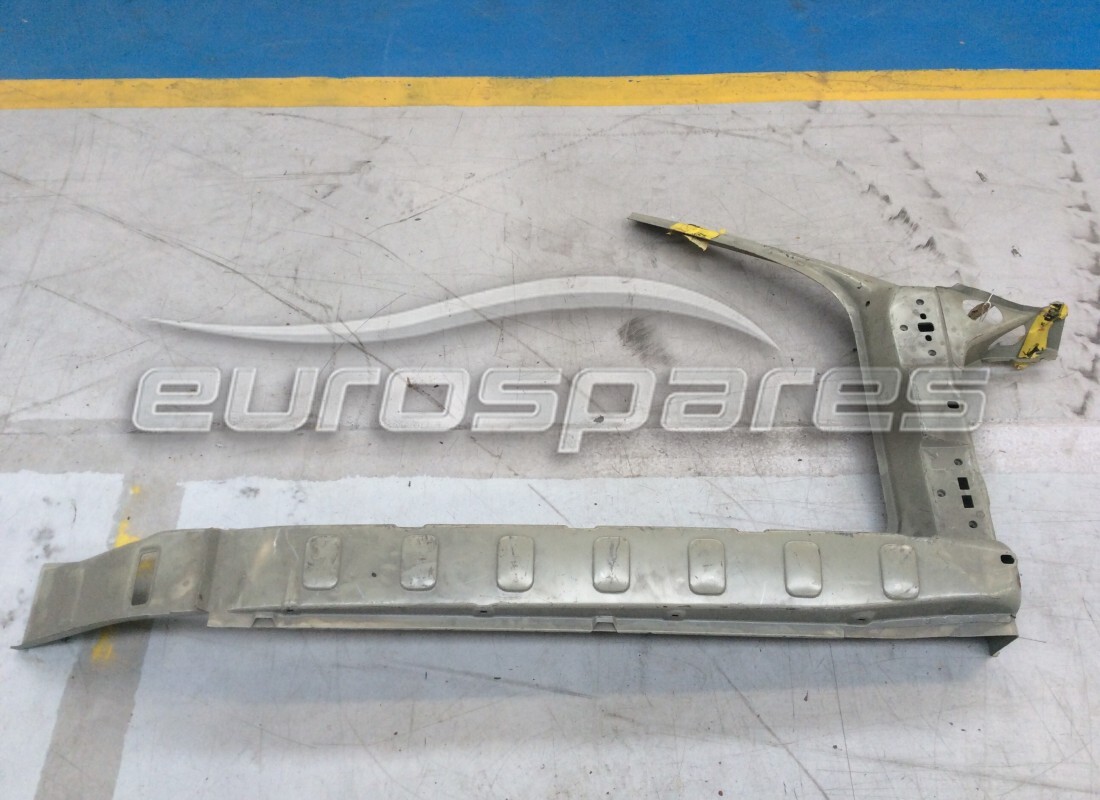 neuer ferrari türrahmen. teilenummer 64522400 (1)