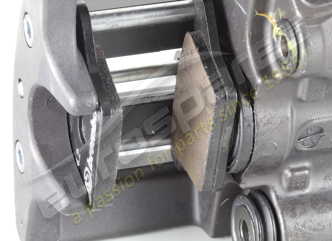 neuer rechter handbremsenbremssattel ferrari. teilenummer 228046 (5)