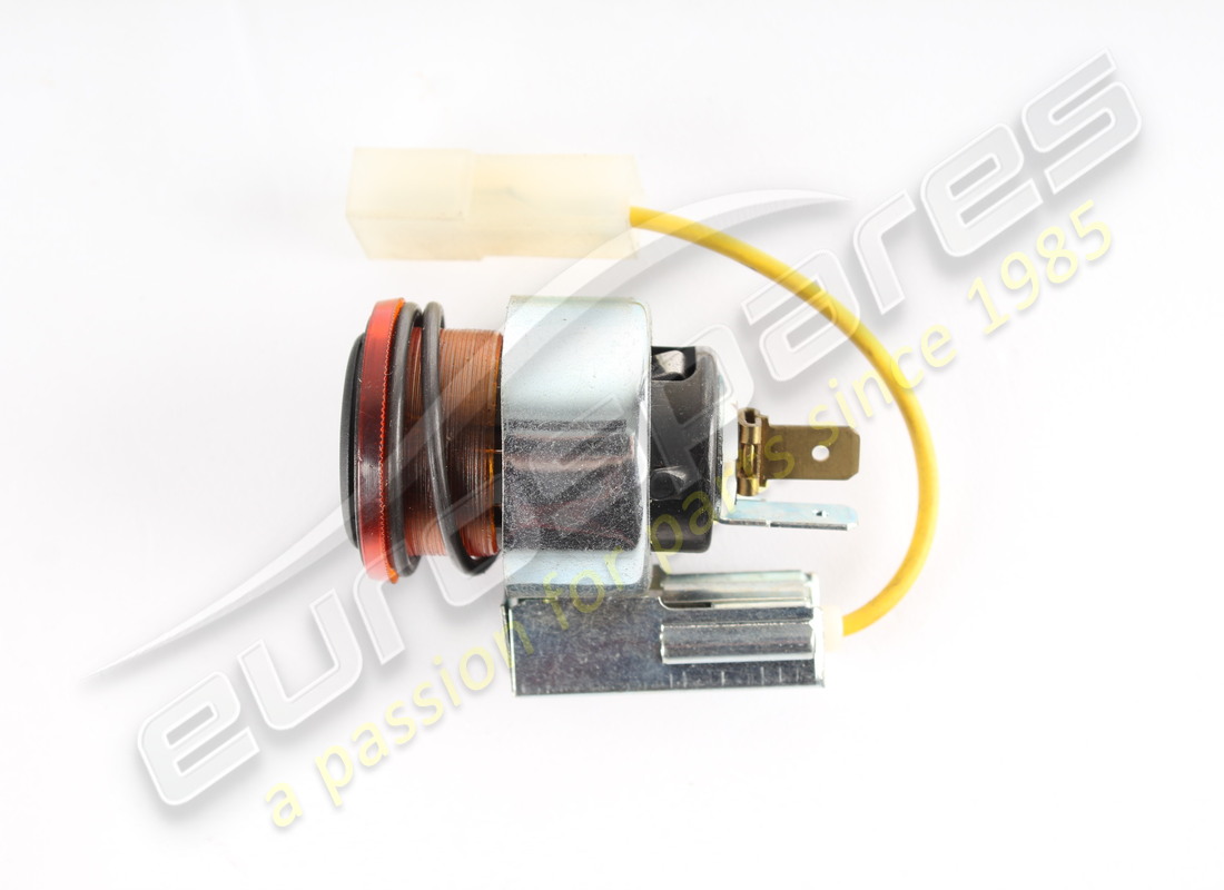 neuer ferrari zigarettenanzünder. teilenummer 61104600 (2)