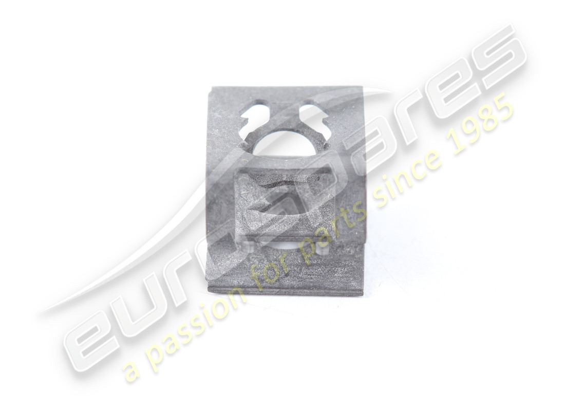 neue maserati halterung für s-gewindeschraube. teilenummer 60588997 (2)