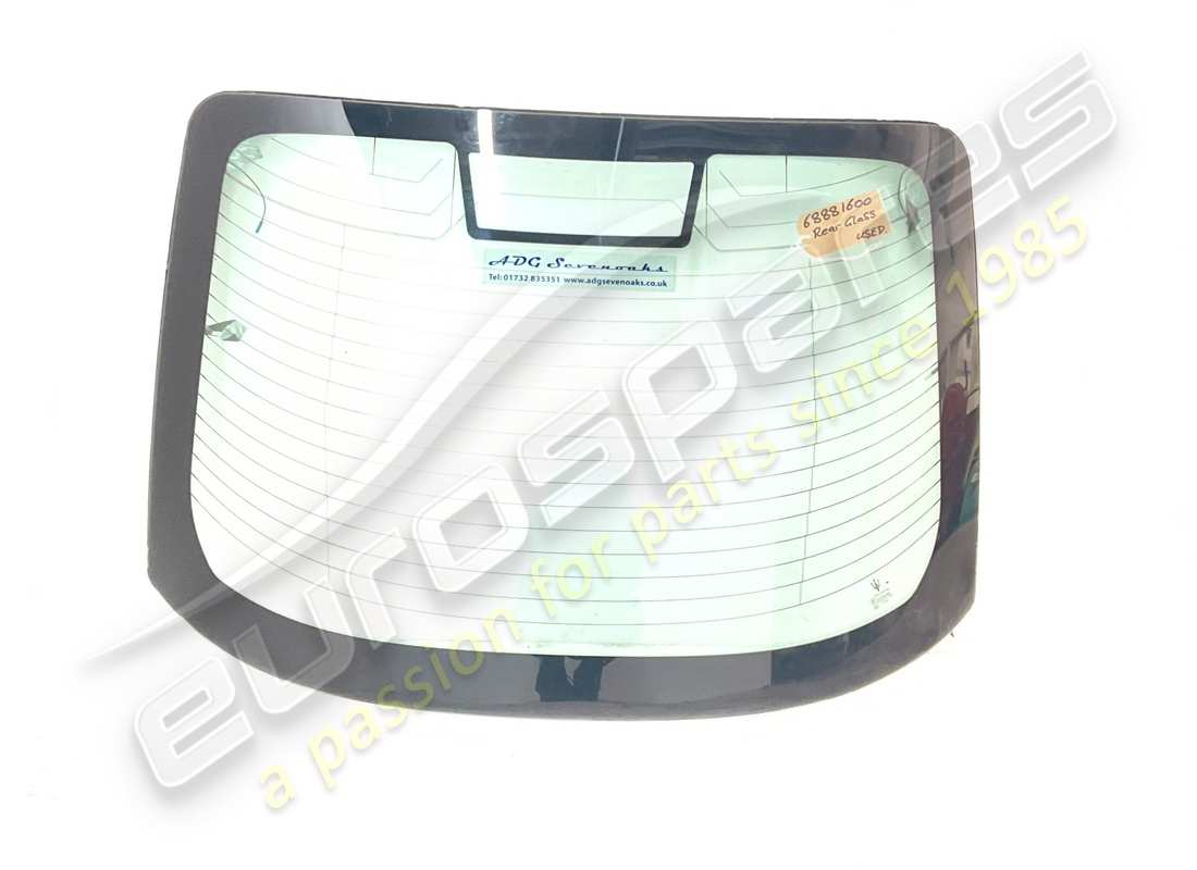 GEBRAUCHTE Maserati HECKFENSTERGLAS. TEILENUMMER 68881600 (1)