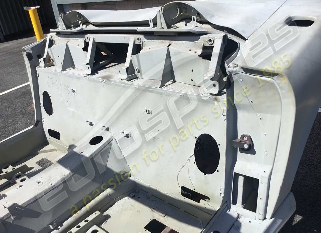 neu eurospares ferrari 550 barchetta karosserie und paneele. teilenummer eap1227196 (9)