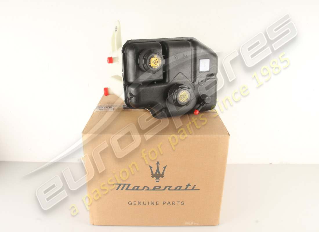 neuer maserati kompletter kühlmitteltank. teilenummer 670031649 (3)