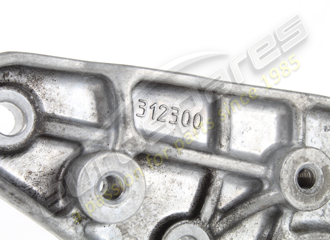 verwendet ferrari hintere montage. teilenummer 312300 (2)