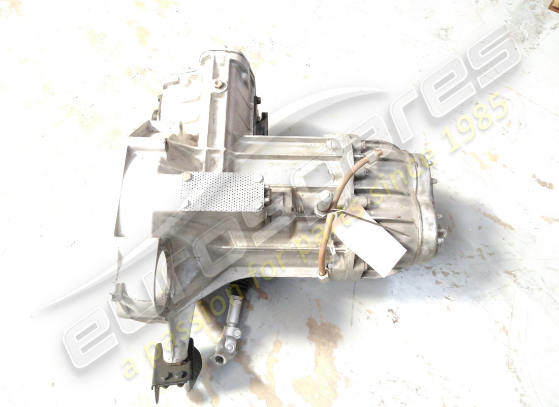 überholtes lamborghini komplettes getriebe. teilenummer 002409589 (1)