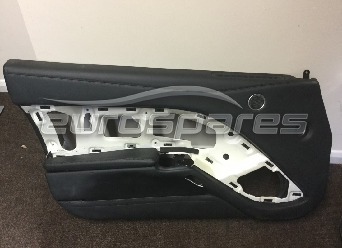 GEBRAUCHT Ferrari TÜRVERKLEIDUNG LINKS. TEILENUMMER 844552.. (1)