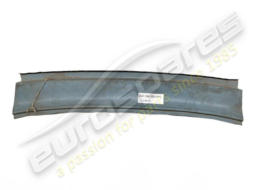 neues ferrari hinteres crossrail. teilenummer 2422015007 (1)