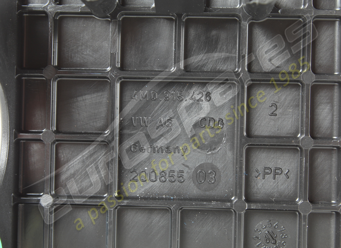 gebraucht lamborghini pole cover batt.48v scap. teilenummer 4m0915426 (4)