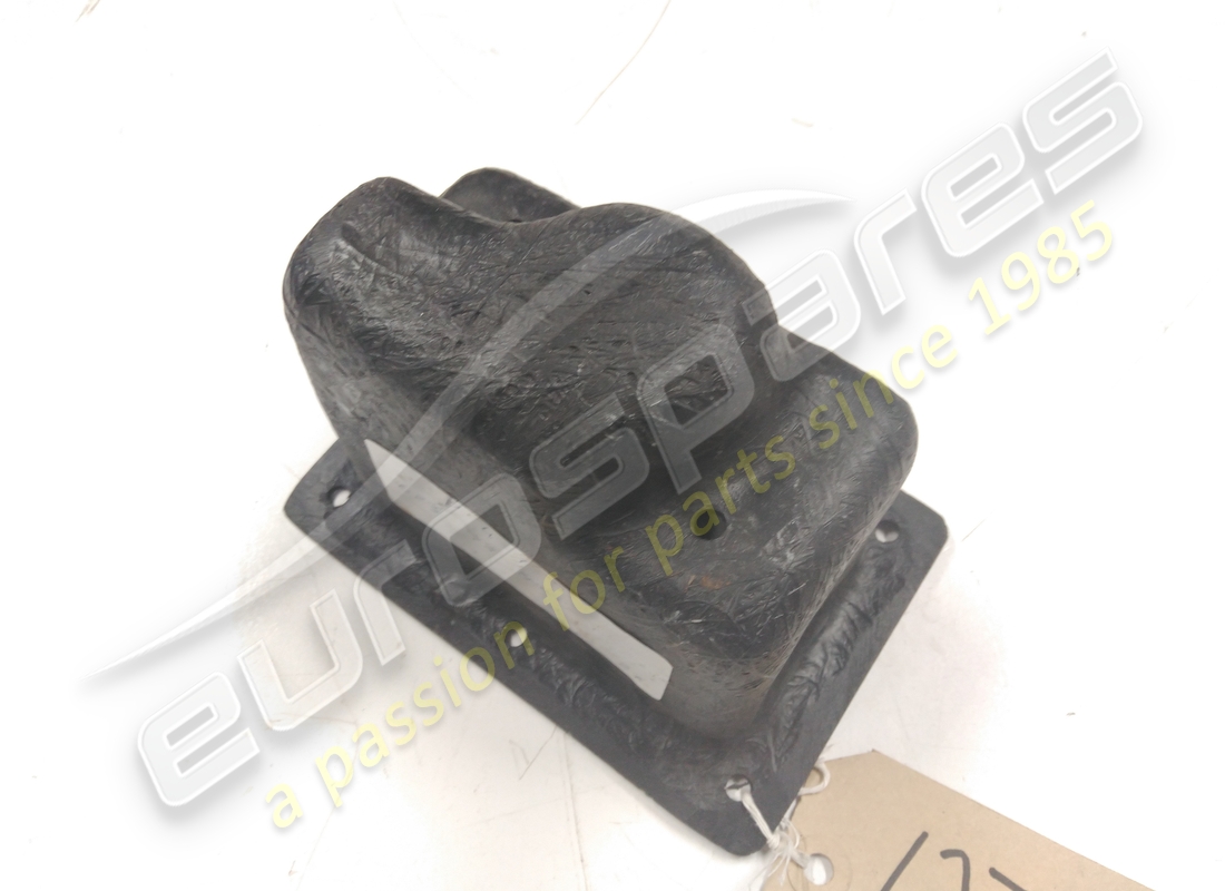 neuer ferrari-unterstützung. teilenummer 62398800 (3)