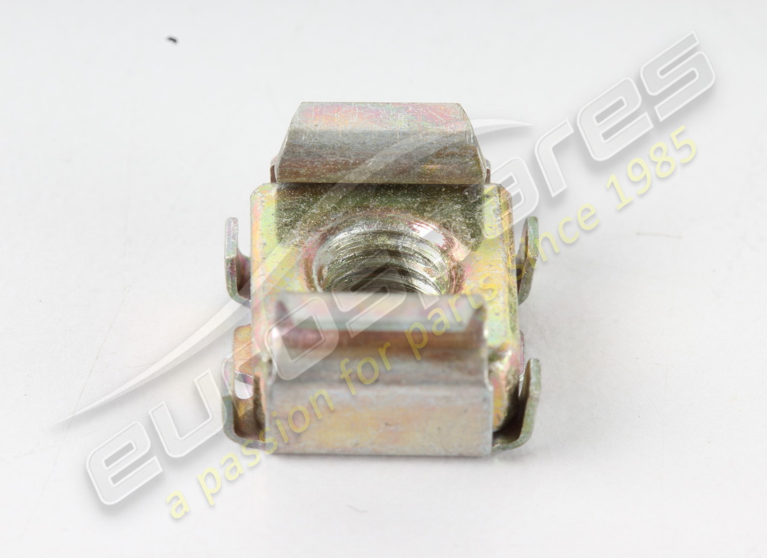 neu maserati käfigmutter m5 b/1. teilenummer 14074490 (2)