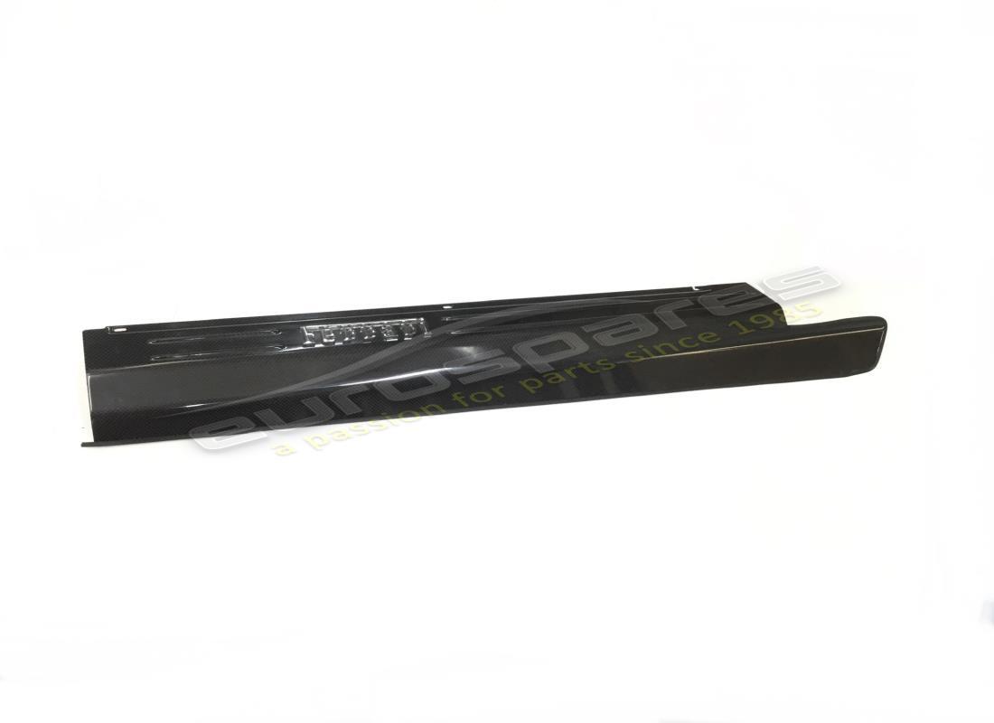 neue ferrari schwellerverkleidung rechts -carbon-. teilenummer 83888900 (1)