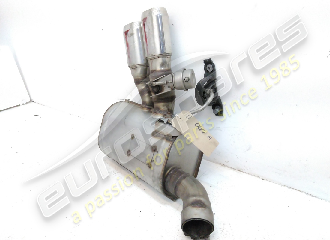gebrauchter maserati schalldämpfer hinten links. teilenummer 204480 (2)