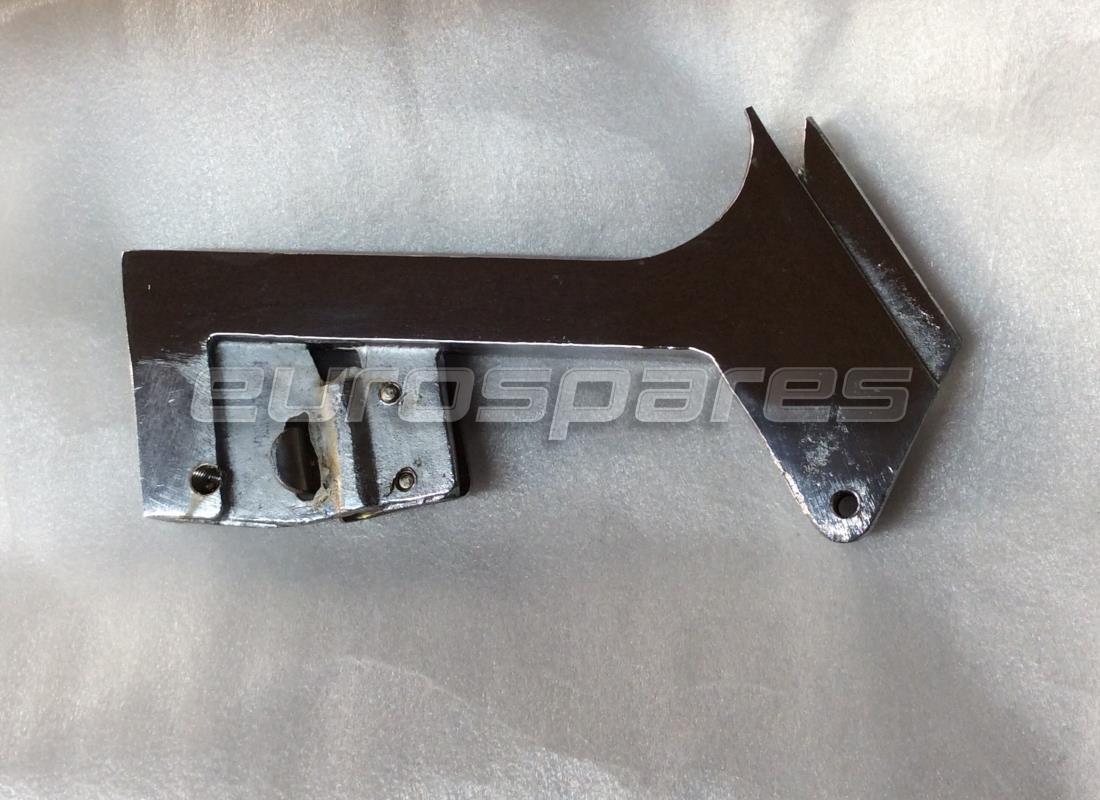 neu ferrari links dachfenstersockel. teilenummer 1353034102 (1)