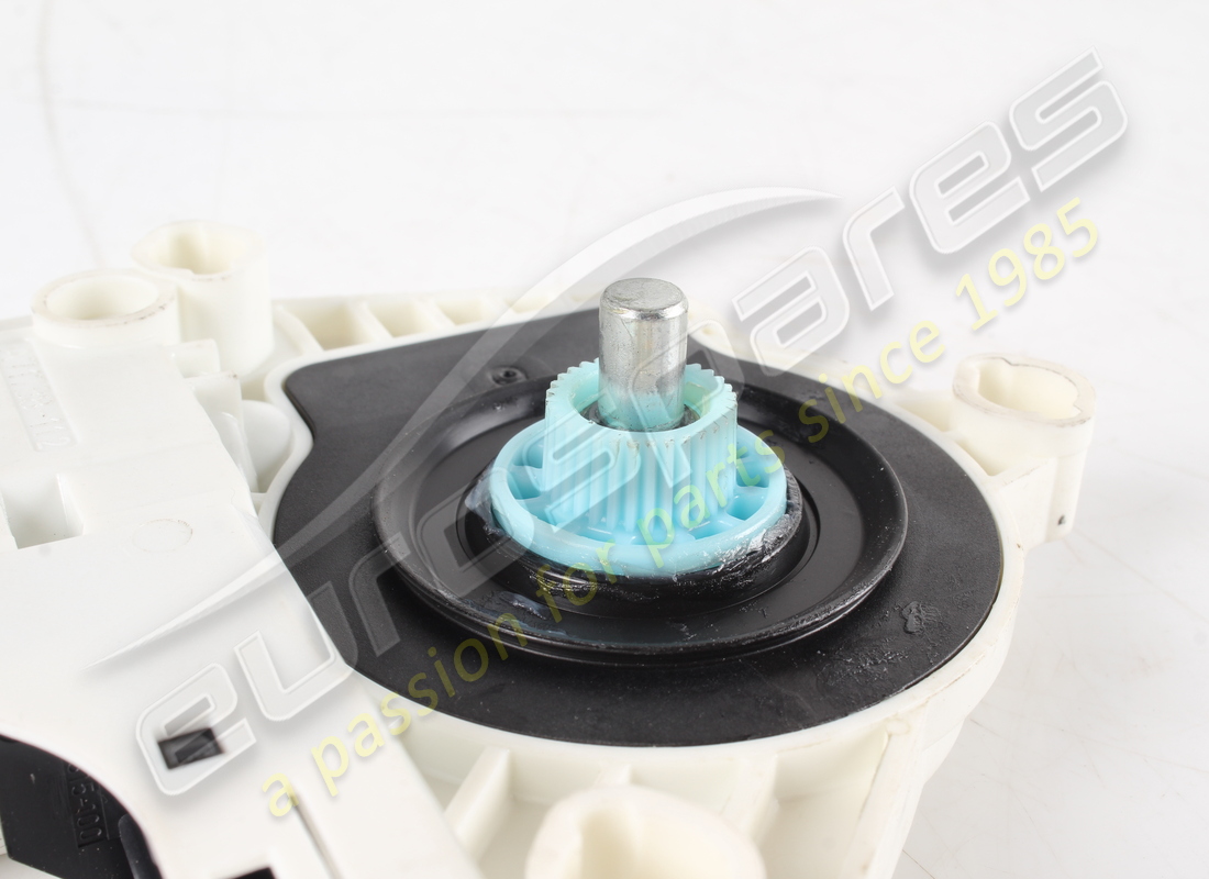 GEBRAUCHT LAMBORGHINI LINKER MOTOR, FENSTER. TEILENUMMER 8K0959802B (4) gebraucht lamborghini linker motor, fenster. teilenummer 8k0959802b (4)