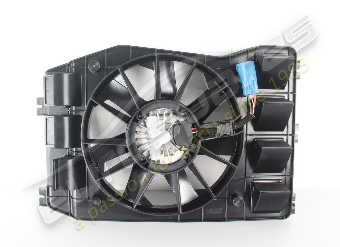 neu ferrari lüfterhaube. teilenummer 342151 (2)