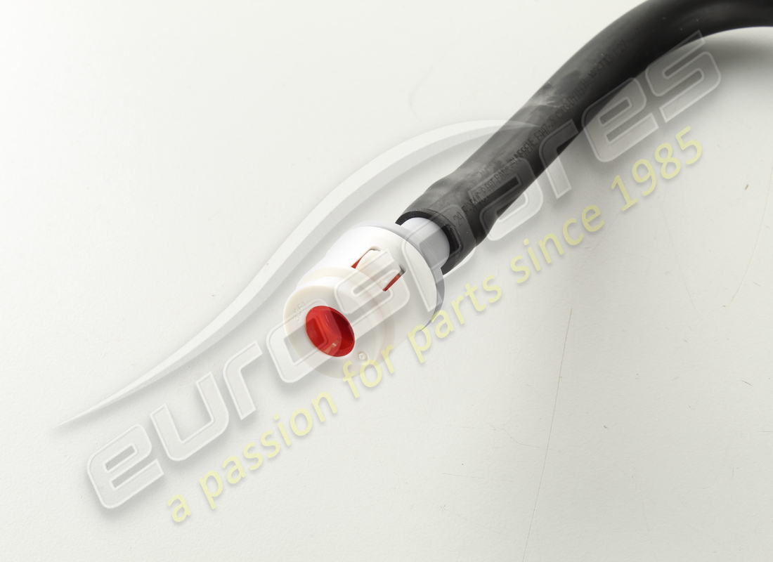 NEUES FERRARI LH-VENTIL MIT ROHR. TEILENUMMER 180384 (3) neues ferrari lh-ventil mit rohr. teilenummer 180384 (3)