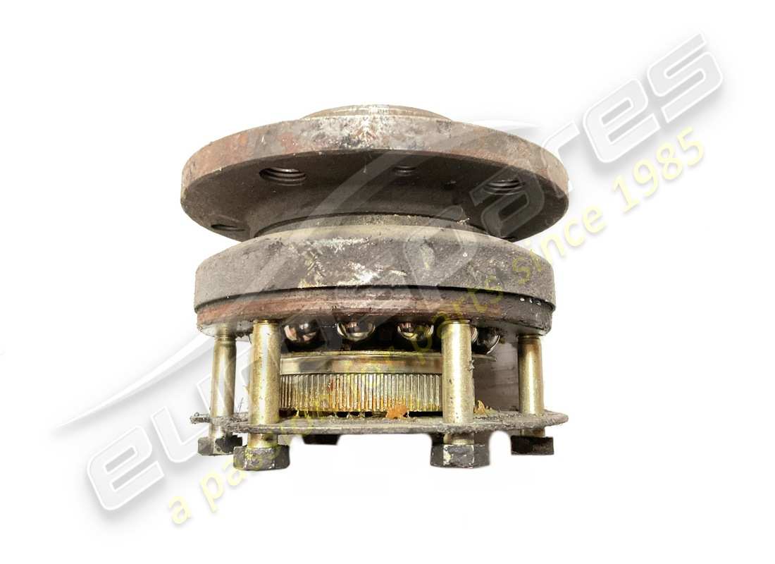 gebrauchte ferrari vorderradnabe. teilenummer 131738 (2)