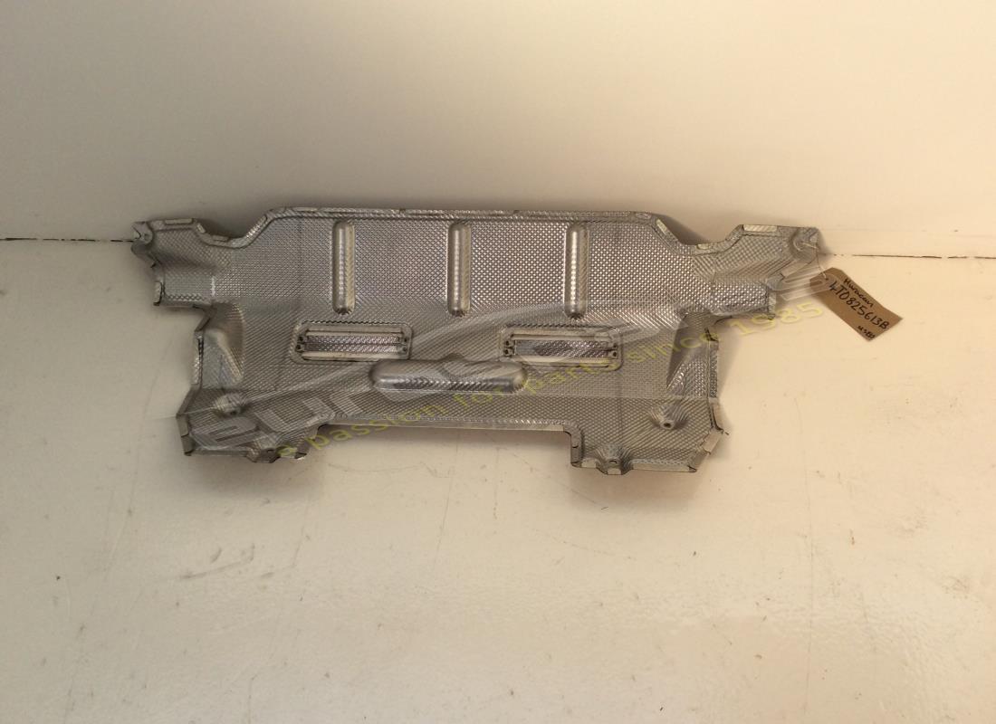gebrauchter lamborghini hitzeschild. teilenummer 4t0825613b (1)