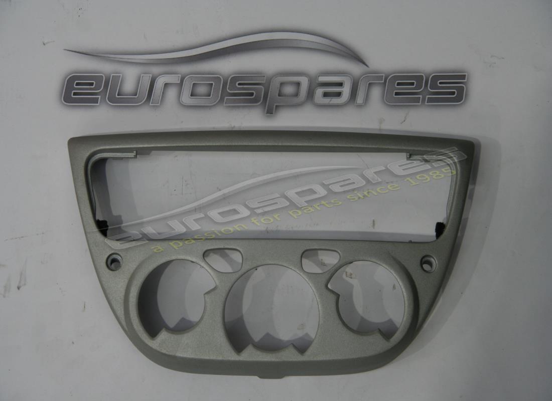 GEBRAUCHT Ferrari ZENTRALE PANEL FÜR DASHBOARD . TEILENUMMER 65077100 (1)