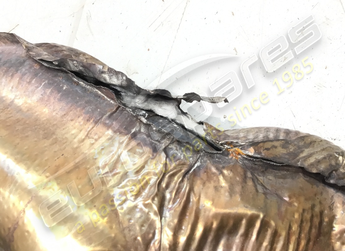 gebrauchter lamborghini auspuffkrümmer. teilenummer 07m253034h (2)