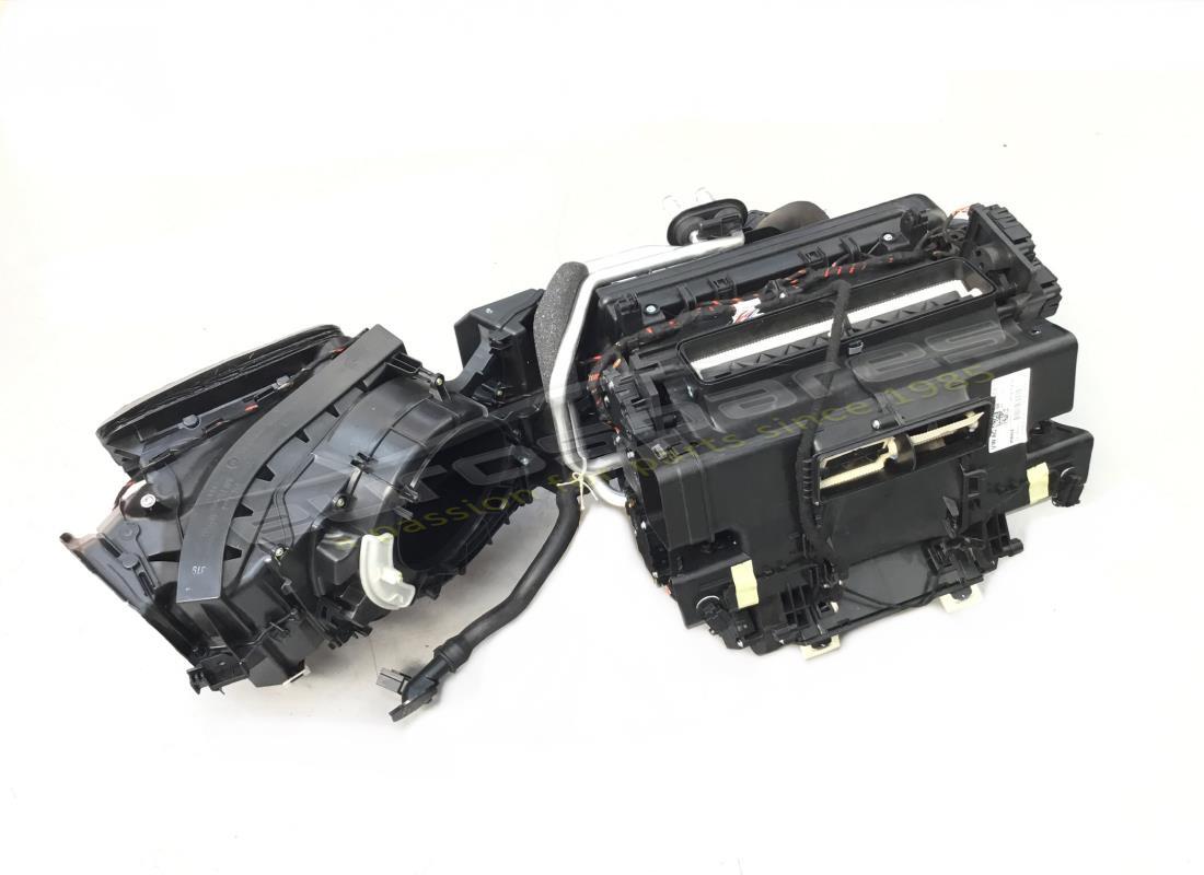 GEBRAUCHTES Lamborghini VERDAMPFERGEHÄUSE MIT . TEILENUMMER 4M2820023 (1)